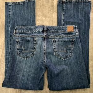 Women’s American Eagle Jeans Size 4 short